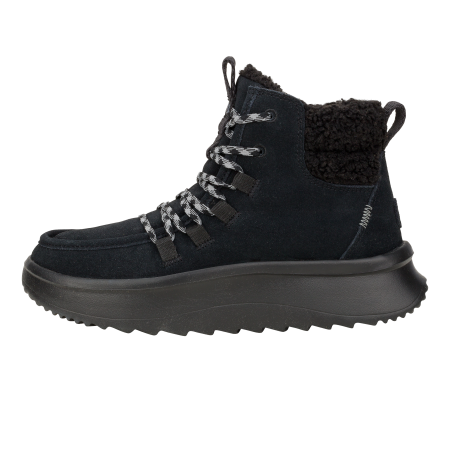 Wendy Peak Apres Suede Cozy 